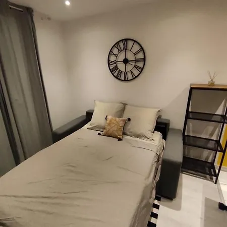 In The Heart Of Apartman *